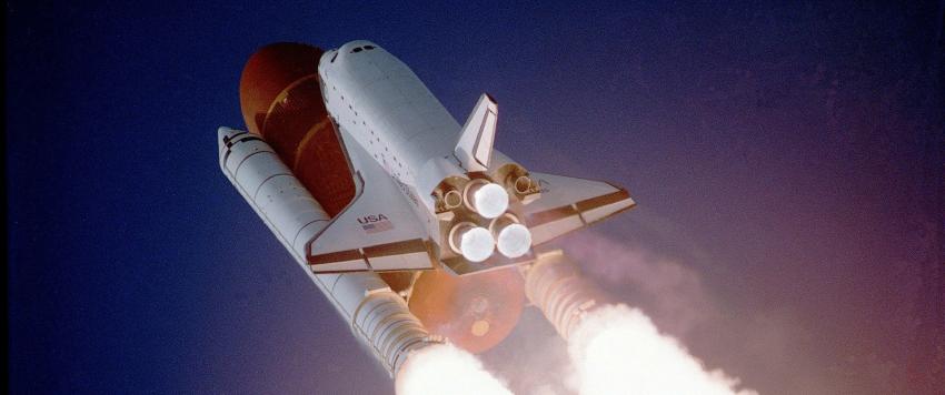 شركة "SpaceX" تعتزم تنظيم رحلات خاصة إلى الفضاء على متن مركباتها