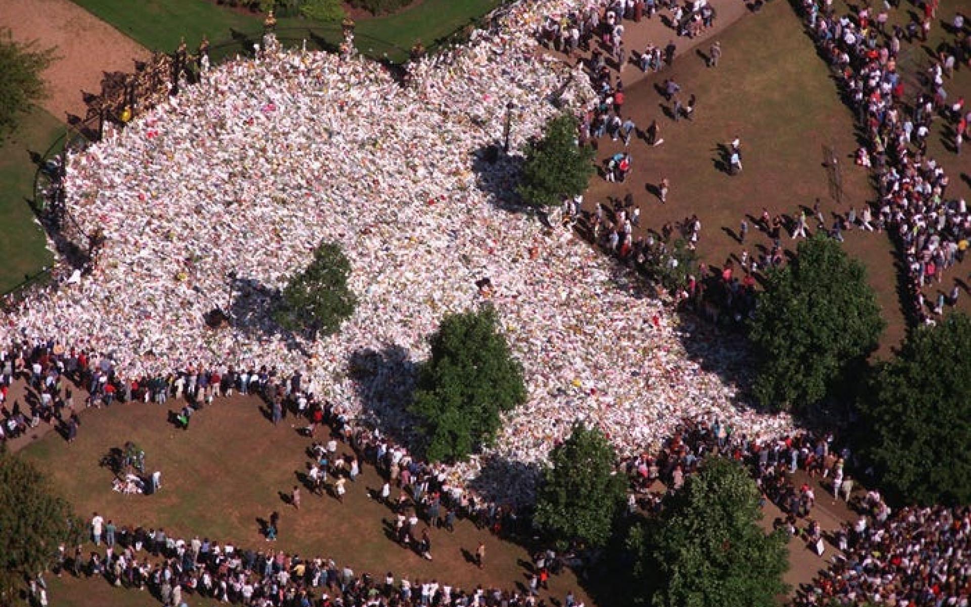 قصر كنسينغتون في المملكة المتحدة