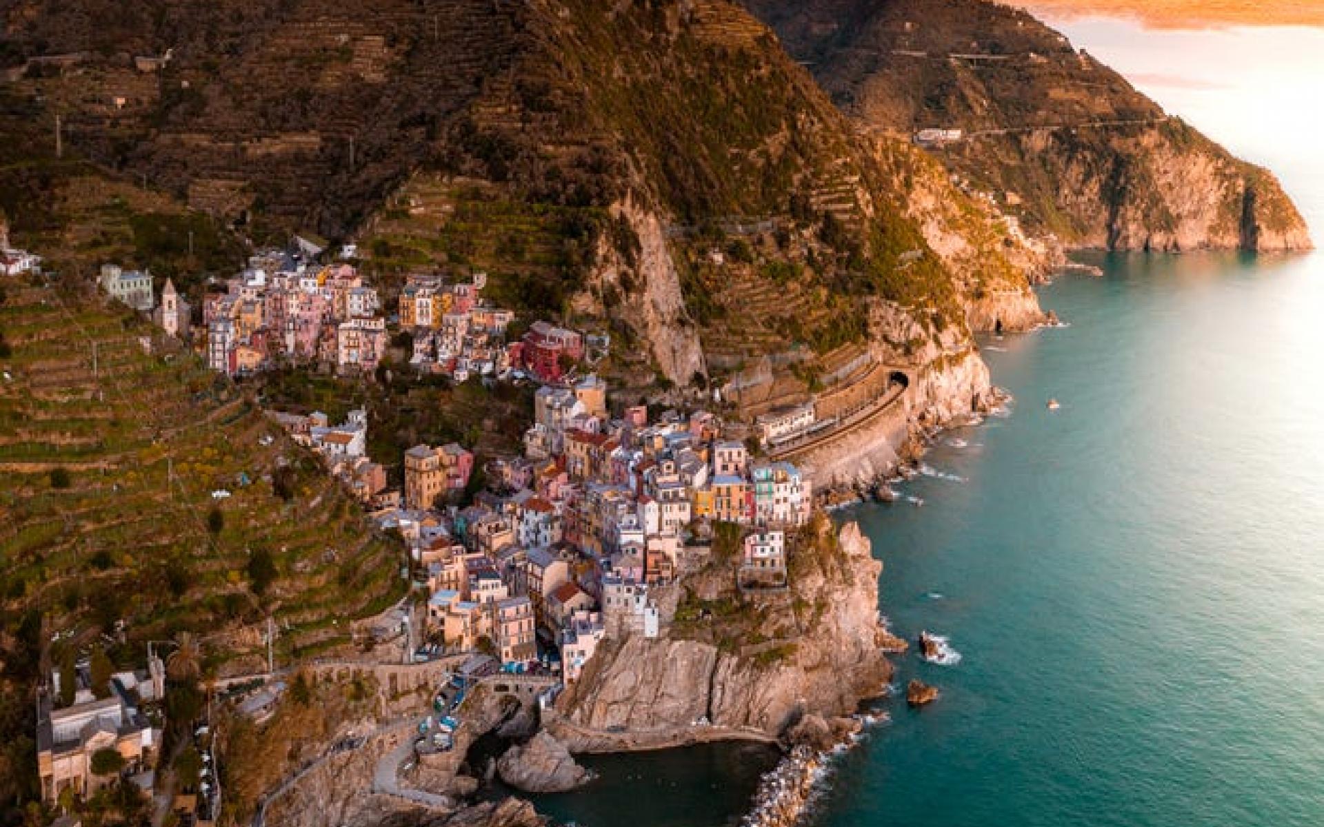 سنك تير، إيطاليا