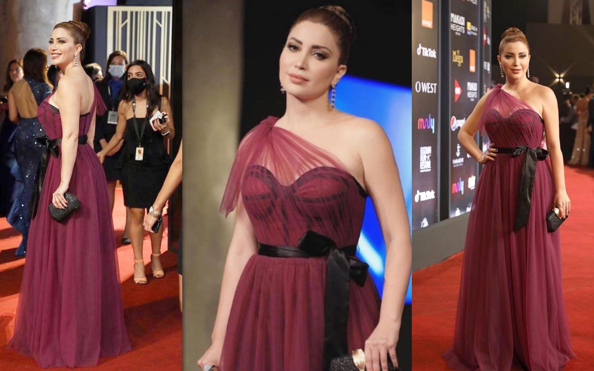 فستان خلال مهرجان الجونة السينمائي من توقيع نجا سعادة